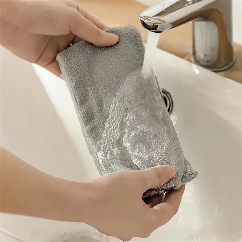Gap Dust Cleaner Microfiber Duster for Bed Sofa High Ceilings Under Appliance Couch Fridge Furniture Cleaning Washable & Retractable Brush Stainless Steel Extension Adjustable Long Handle Pole - Confia - reusablefoodstoragebags confia