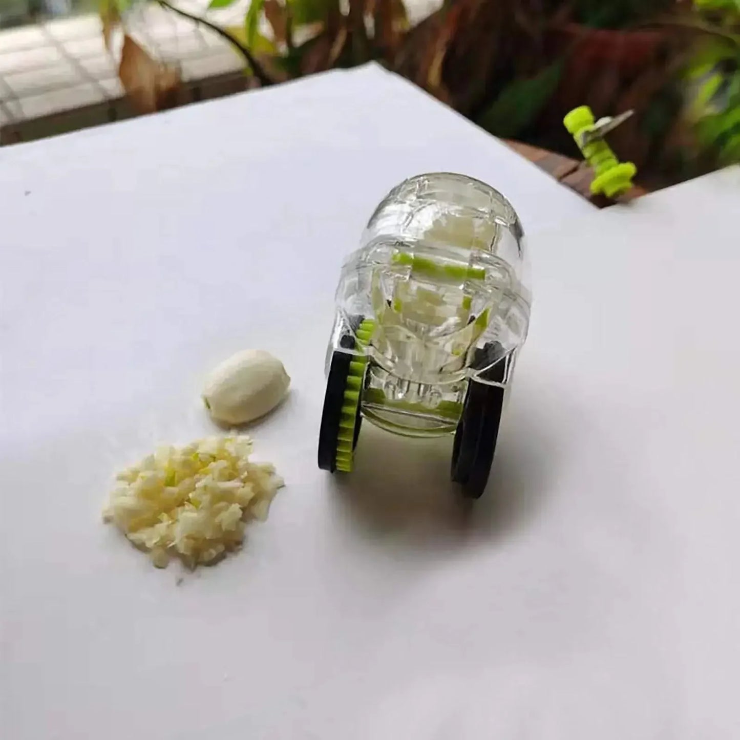 Kitchen Gadget Tool Garlic Chopper Wheel Garlic Mincer Roller Kitchen Aid Garlic Hand Crusher Kitchen Items Outils Cuisine - Confia