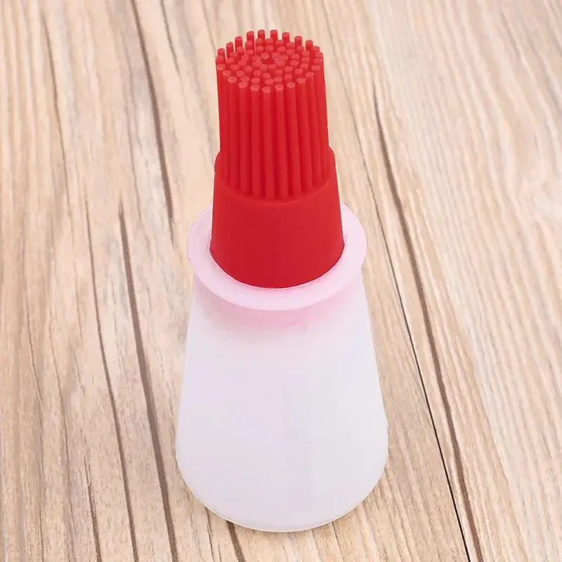 Silicone Oil Bottle Brush with Lid Soft Sauce Bottle with Silicone Basting Brush Cooking Oil Bottle Brushes for Baking Pastries BBQ Meat Honey Marinades Barbecue Random - Confia