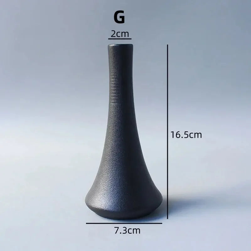 Handcrafted Black Ceramic Vase - Modern Minimalist Decor for Living Room, Bedroom, Bookshelf | Perfect for Weddings & Gifts - Confia