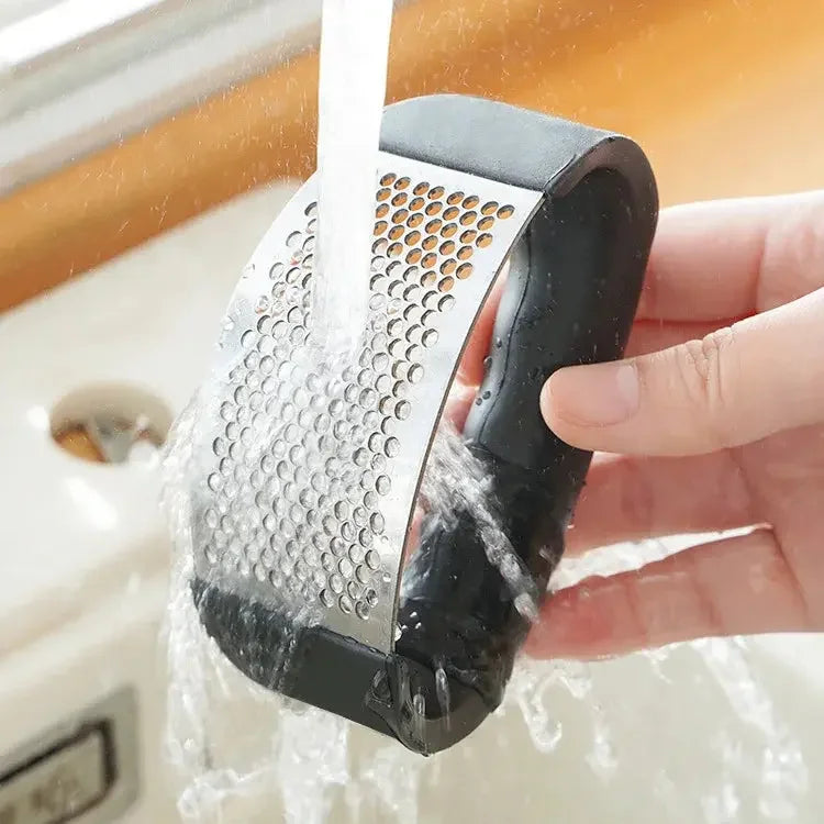 Stainless Steel Garlic Press Crusher Manual Garlic Mincer Chopping Garlic Tool Fruit Vegetable Tools Kitchen Accessories Gadget - Confia