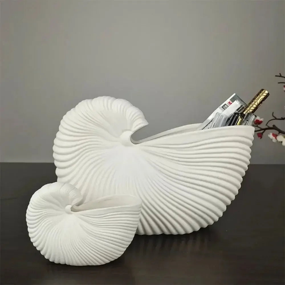 Ceramic Vase with Shell Conch Design Elegant Flower Arrangement Pot Luxury Tabletop Decor for Living Room Modern Boho Home Decor - Confia