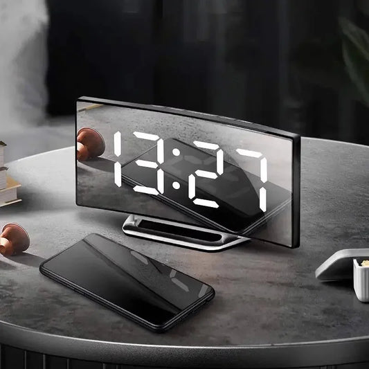 Alarm Clock Digital LED with Modern Curved Design, USB power supply, Bedside Clock with Temperature and Humidity Display ideal for Bedrooms, Kids - Confia
